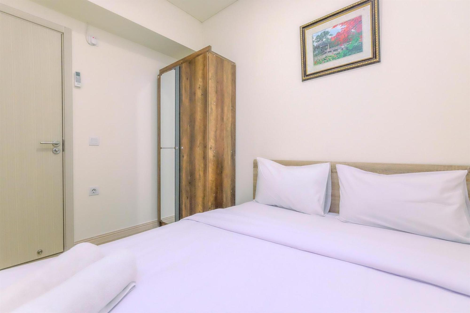 Modern And Simply 2Br At Meikarta Apartment By Travelio Cikarang Buitenkant foto